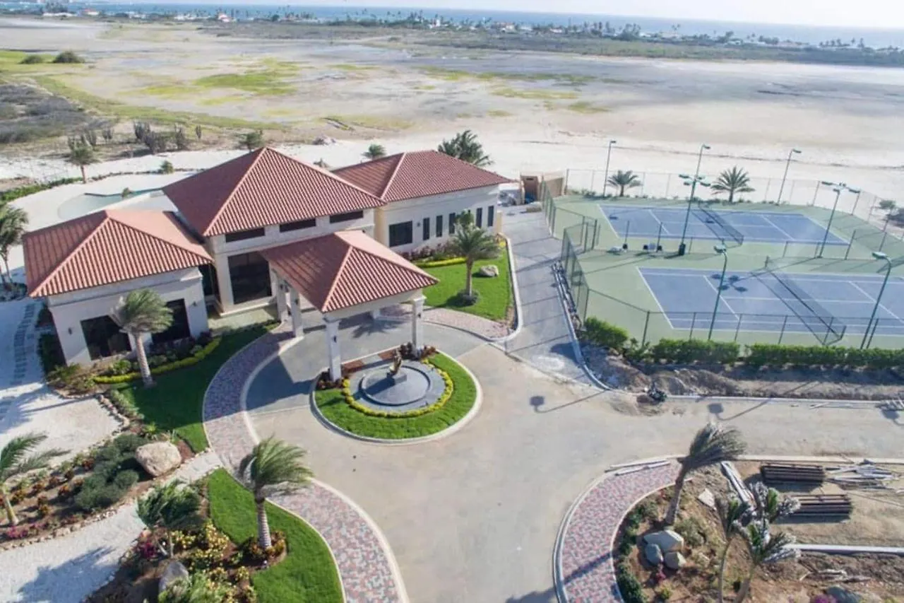 Cocy Apartment In Gold Coast Aruba Palm Beach